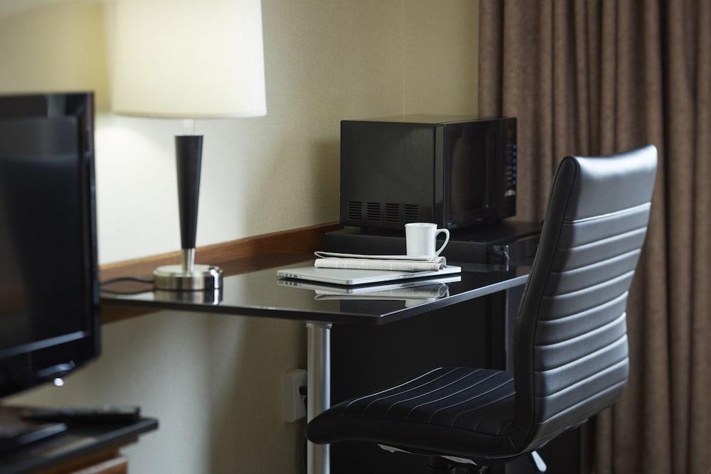 Comfort Inn Brantford Buitenkant foto
